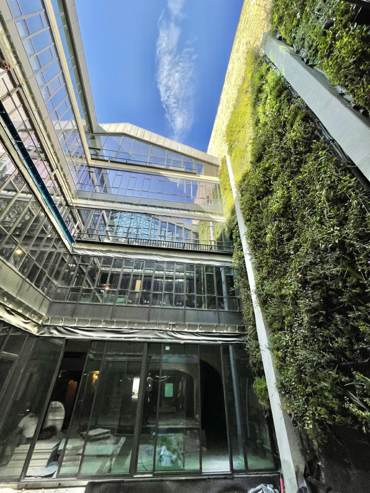 Bureau Paris 2262m² Location bureau Paris OLBUR2101137 0